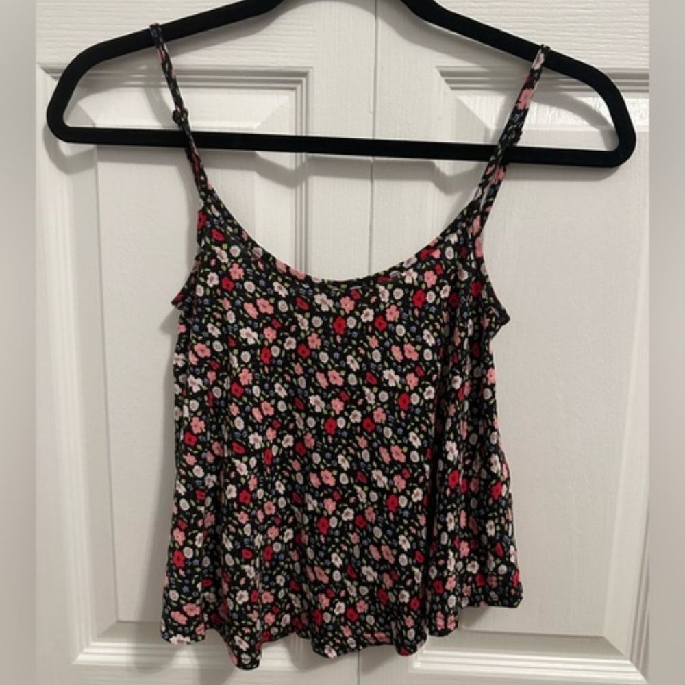 🌟 Free Add On - H&M Flowy Floral Tank Top